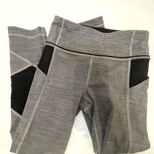 lululemon athletica Pace Rival Crop 22" size 2 NWOT